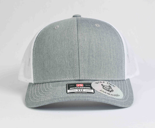 GRAY AND WHITE TRUCKER HAT